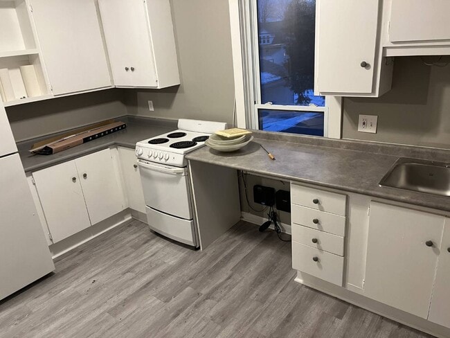 336-336 Harold St N in Thunder Bay, ON - Building Photo - Building Photo