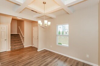 100 Fairview Dr in Newnan, GA - Building Photo - Building Photo