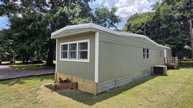 115 Virginia Dare Dr in Warner Robins, GA - Building Photo - Building Photo