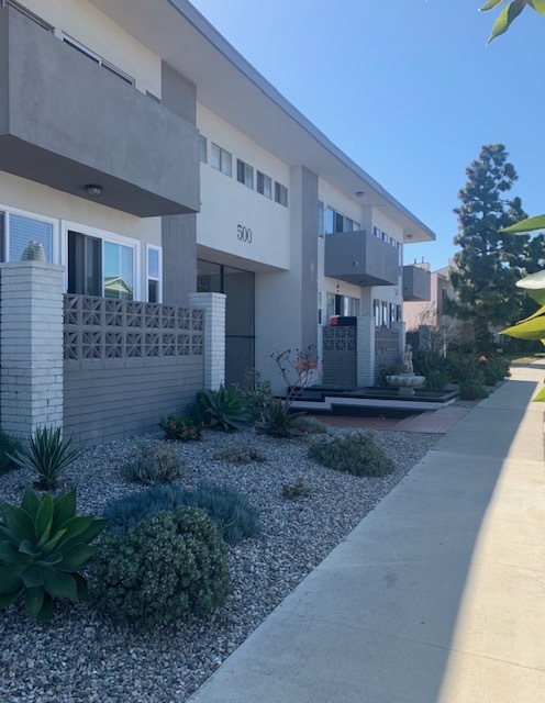 Biltmore Apartments in Redondo Beach, CA - Foto de edificio