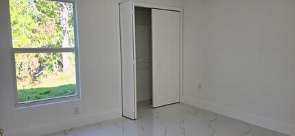 5216 29th St SW in Lehigh Acres, FL - Building Photo - Building Photo