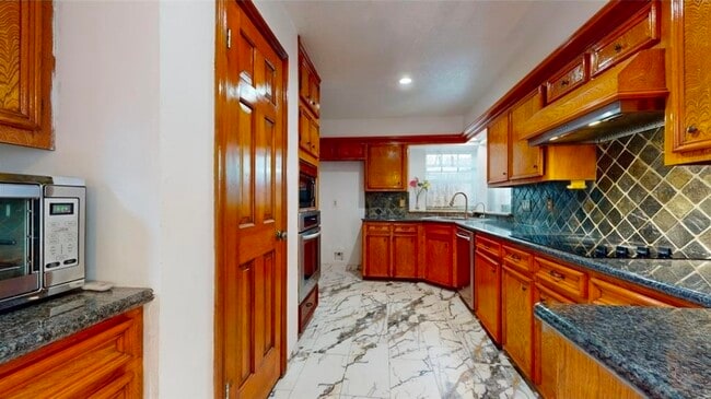 property at 4026 Ash Hollow Dr