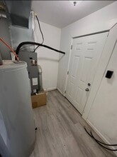 2529 Poplar Ave in Kansas City, MO - Foto de edificio - Building Photo