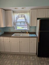 1197 Lower Demunds Rd in Dallas, PA - Foto de edificio - Building Photo