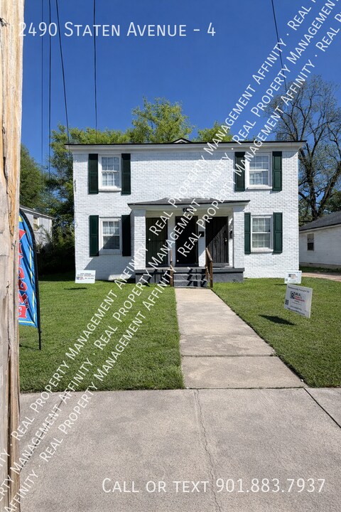 2490 Staten Ave in Memphis, TN - Building Photo