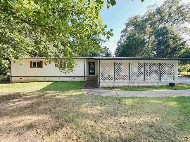 property at 205 Lake Placid Dr