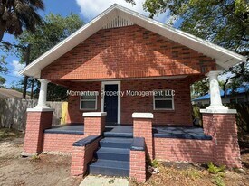 3616 Machado St in Tampa, FL - Building Photo