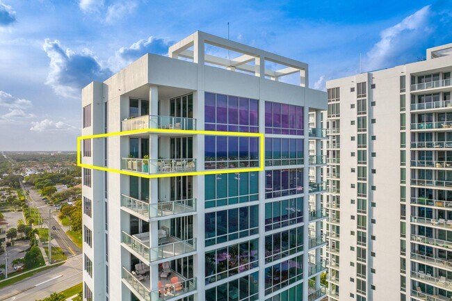 3 Water Clb Wy in North Palm Beach, FL - Building Photo - Building Photo