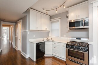 3253 N Kenmore Ave in Chicago, IL - Building Photo - Building Photo