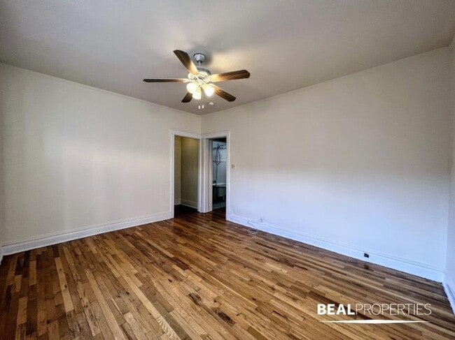 3829.5 N Fremont St in Chicago, IL - Building Photo - Building Photo