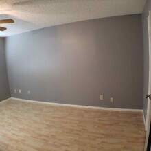 8206 Talkenhorn in Converse, TX - Building Photo - Building Photo