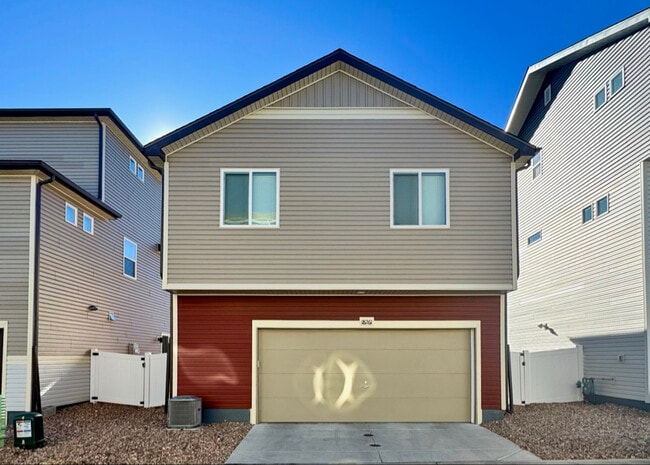 18261 E 51st Ave in Denver, CO - Building Photo - Building Photo