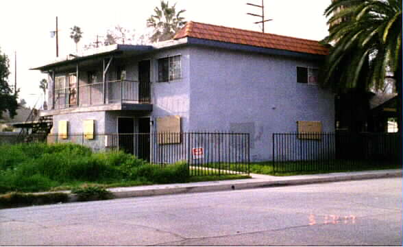 1288 N Acacia Ave in San Bernardino, CA - Building Photo - Building Photo