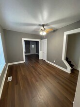 1406 Lansing Ave, Unit 1406 in Jackson, MI - Building Photo - Building Photo