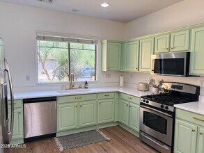 1702 W Owens Way in Anthem, AZ - Building Photo - Building Photo