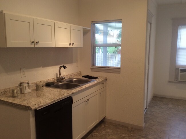 919 Phillips St, Unit 919 in Jacksonville, FL - Building Photo - Building Photo