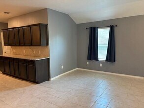 515 Rustic Meadows Trl in Princeton, TX - Foto de edificio - Building Photo