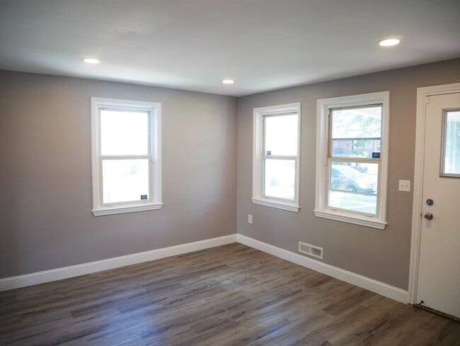 7212 Gough St in Baltimore, MD - Building Photo - Building Photo