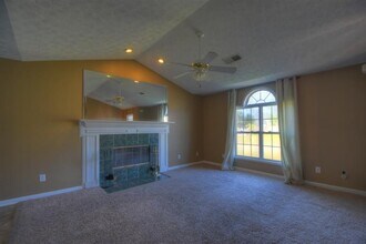 1001 Pine Valley Rd in Gainesville, GA - Building Photo - Building Photo