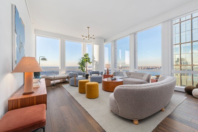35 Hudson Yards in New York, NY - Building Photo - Building Photo