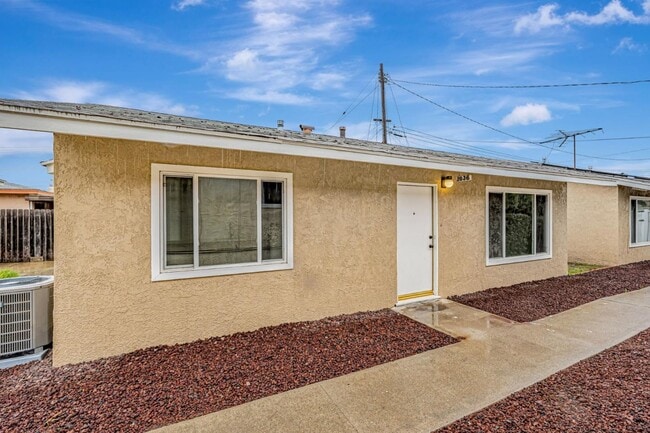 1036 W 160th St in Gardena, CA - Building Photo - Building Photo