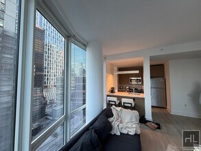 FLEET PLACE, Unit 14E in Brooklyn, NY - Foto de edificio - Building Photo