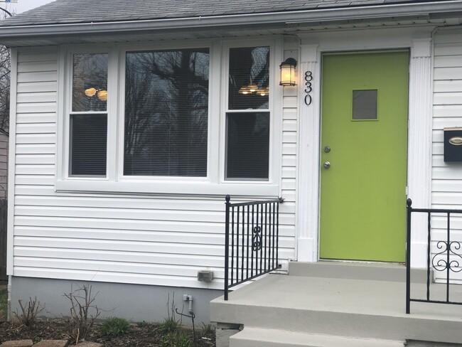 property at 830 Zeiss Ave