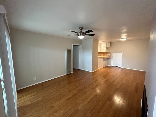 6907 Quail Pl in Carlsbad, CA - Building Photo - Building Photo