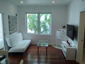 750 Jefferson Ave in Miami Beach, FL - Building Photo