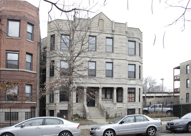 4016 N Kenmore in Chicago, IL - Building Photo - Building Photo