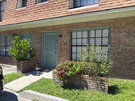 1300 Arlington Ln NE in Palm Bay, FL - Building Photo