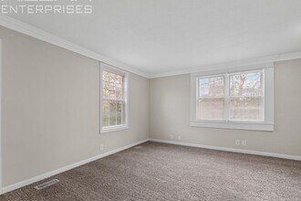 106 Valley View Cir in Clarksville, TN - Building Photo - Building Photo