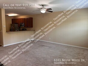 6161 Neuse Wood Dr in Raleigh, NC - Building Photo - Building Photo