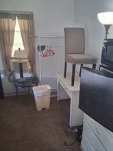 5730 Jackson Ave in Kansas City, MO - Foto de edificio - Building Photo