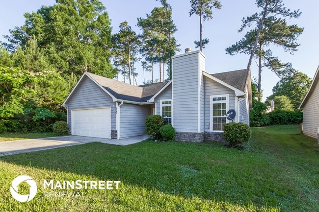 8548 Guthrie Dr in Riverdale, GA - Building Photo - Building Photo