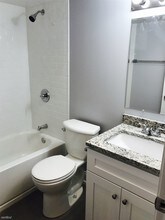 3429 W Melrose St-Unit -Apt 1 in Chicago, IL - Building Photo - Building Photo