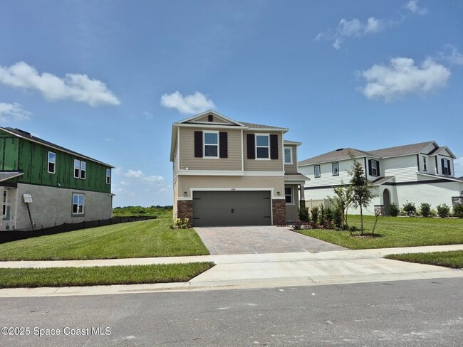 property at 3608 Grappler Cir SE