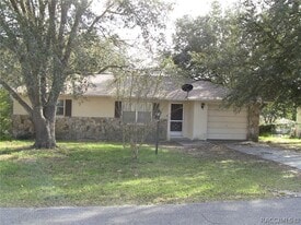 198 W Valerian Pl in Beverly Hills, FL - Building Photo