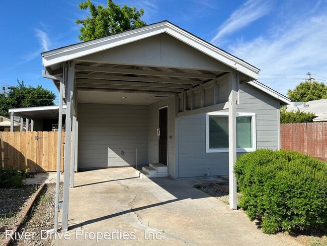 1414 W 24th St photo'