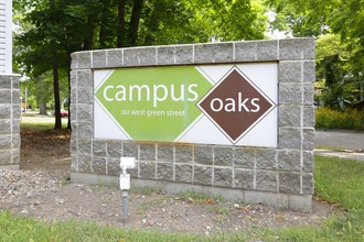 Campus Oaks in Urbana, IL - Building Photo - Building Photo