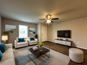 8020 Melody Ln in Fort Smith, AR - Foto de edificio - Building Photo