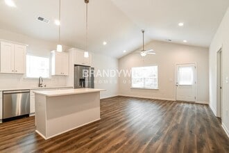 210 Franklin Ave NW in Concord, NC - Building Photo - Building Photo