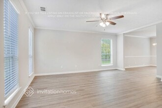 1027 Winterglen Way in Austell, GA - Foto de edificio - Building Photo