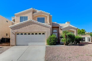 201 Surrey St in Henderson, NV - Building Photo