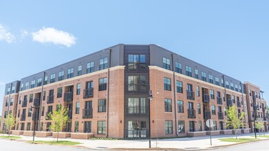 The Easley in Rock Hill, SC - Foto de edificio - Building Photo