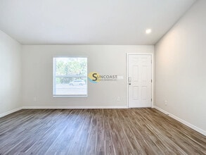 11501 N Landover Terrace in Dunnellon, FL - Building Photo - Building Photo