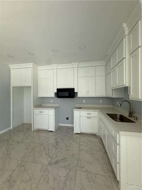 903 Skyview St in Weslaco, TX - Building Photo - Building Photo