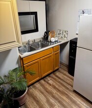 3311 W Fairview Ave, Unit Basement in Spokane, WA - Foto de edificio - Building Photo