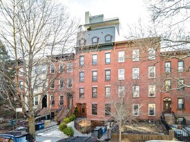 116 3rd Pl in Brooklyn, NY - Building Photo