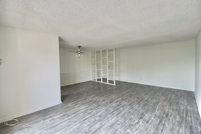 5502 Corteen Pl in Los Angeles, CA - Building Photo - Building Photo